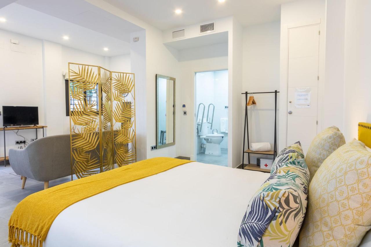 Nine O'Clock Castellar By Valcambre Apartment Севиля Екстериор снимка