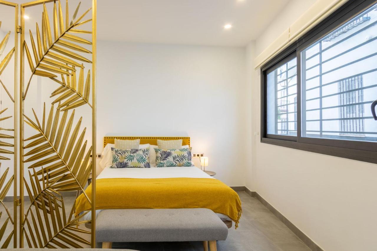 Nine O'Clock Castellar By Valcambre Apartment Севиля Екстериор снимка