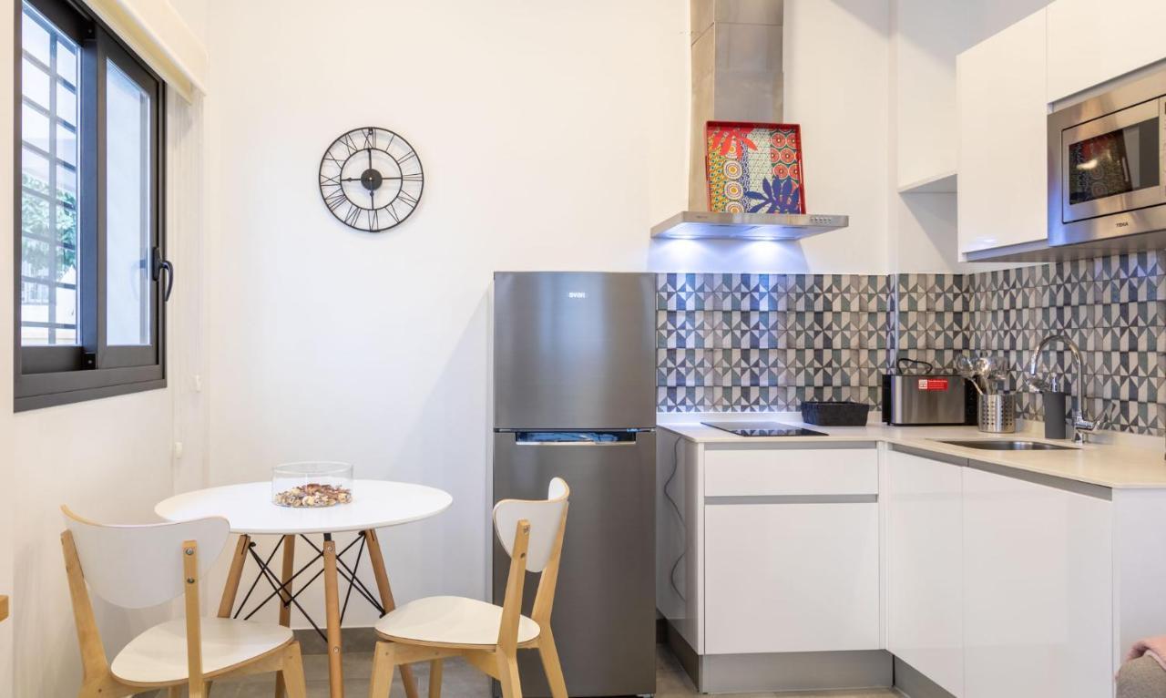 Nine O'Clock Castellar By Valcambre Apartment Севиля Екстериор снимка