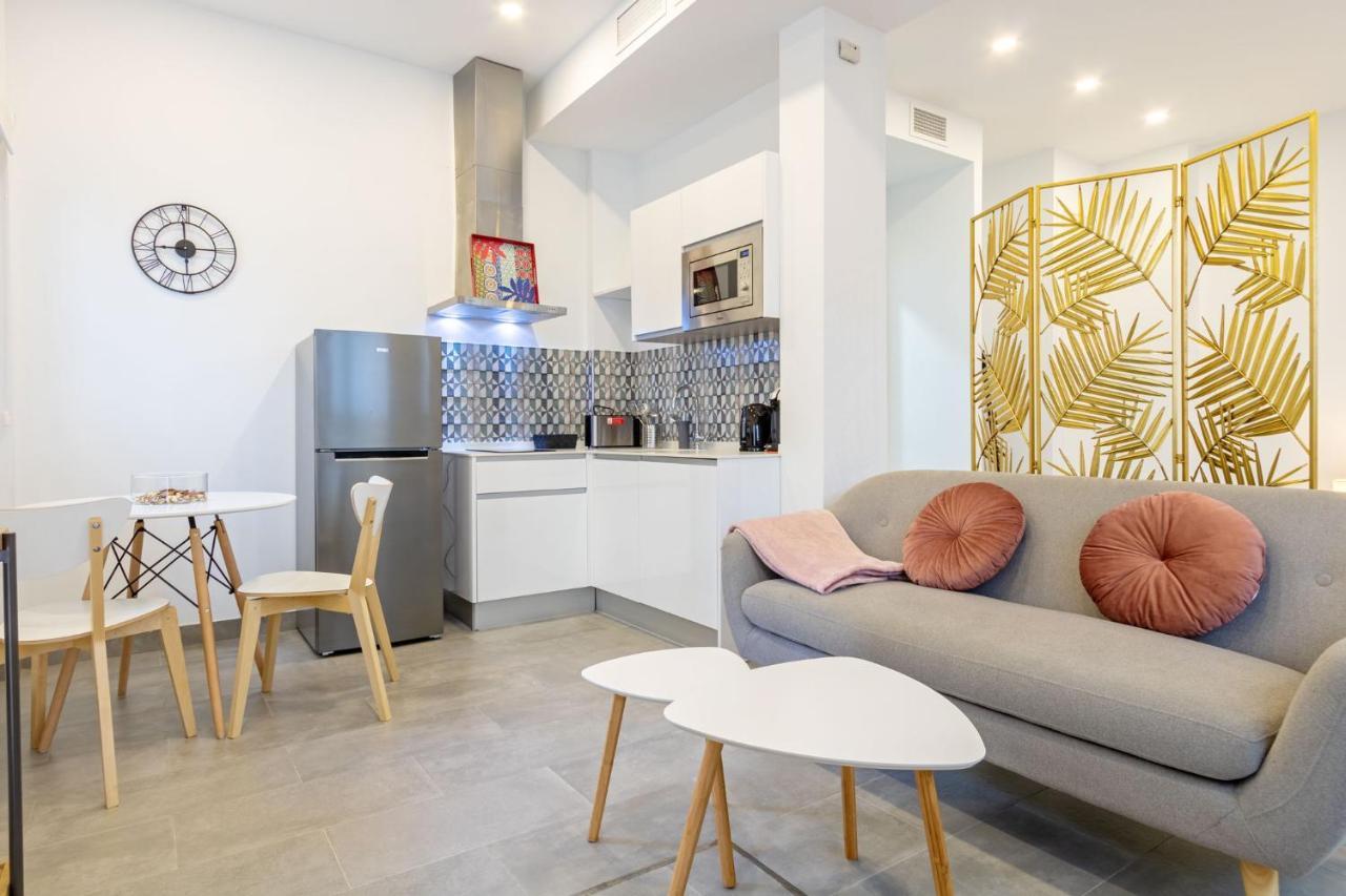 Nine O'Clock Castellar By Valcambre Apartment Севиля Екстериор снимка